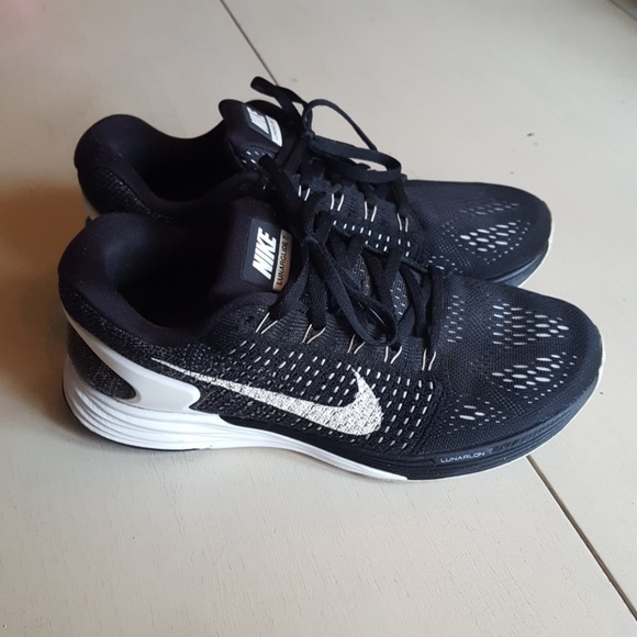 Nike Shoes - Nike Lunarglide 7 Sneakers Nike Shoes - Nike Lunarglide 7 Sneakers